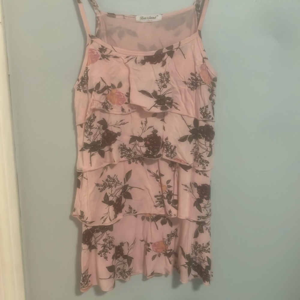 Pink breastfeeding tank